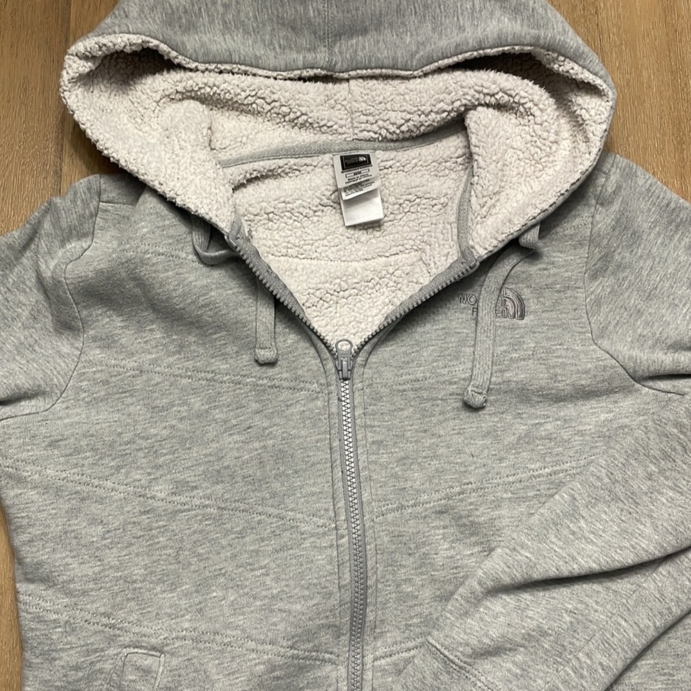 North Face Sweatshirt Zip Up - Picture 2 of 7